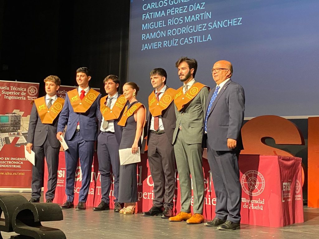 COGITI Huelva participa un año más en el acto de graduación de la Escuela Técnica Superior de Ingeniería de la Universidad de Huelva